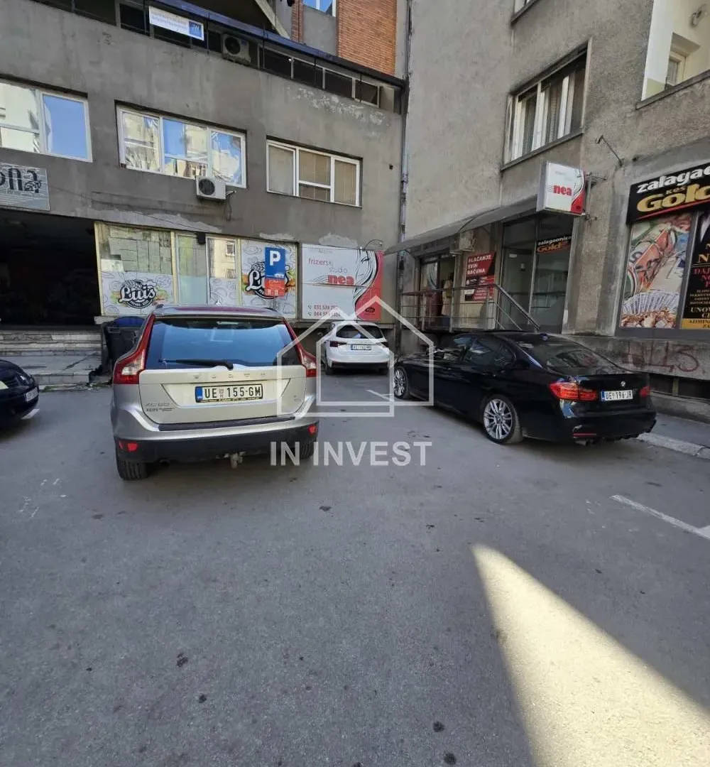 Rent, office space, 24m², Užice, Srbija