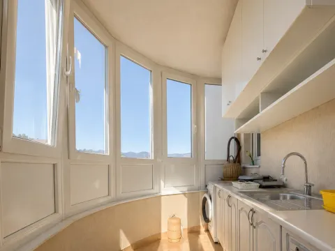 Rent, one bedroom apartment, 90m², City Kej, Podgorica - image 8