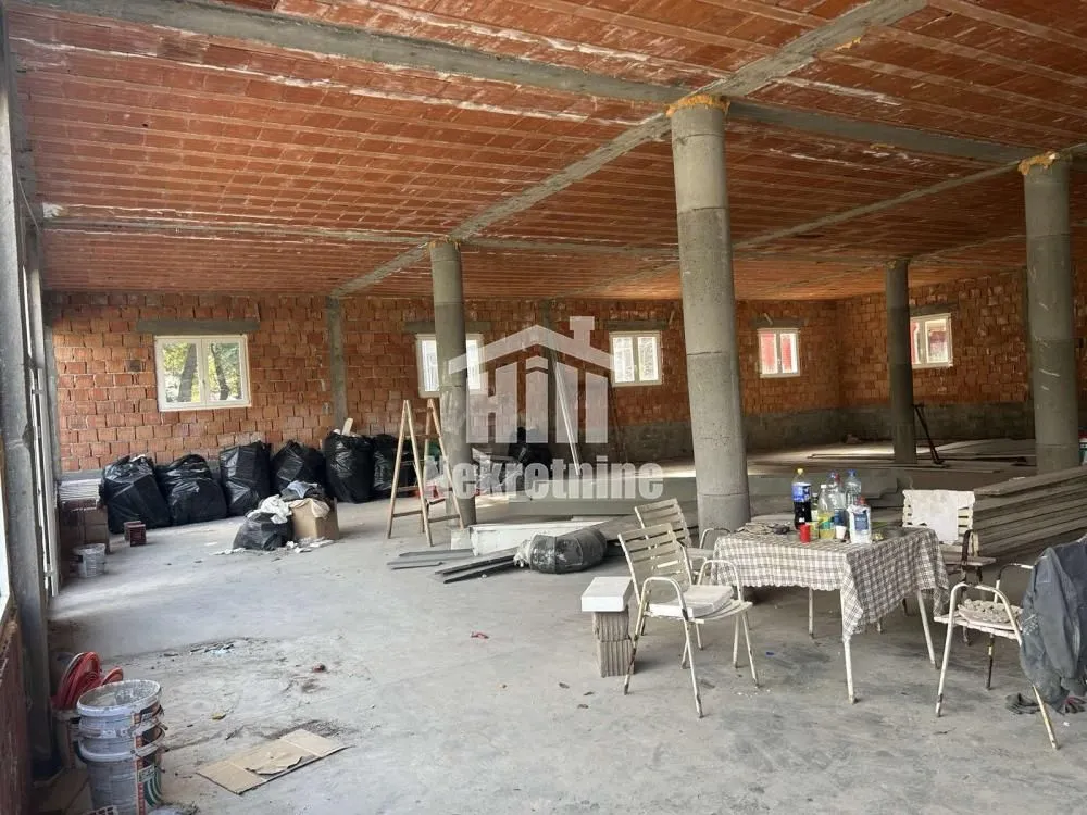 Rent, office space, 330m², Umka, Beograd