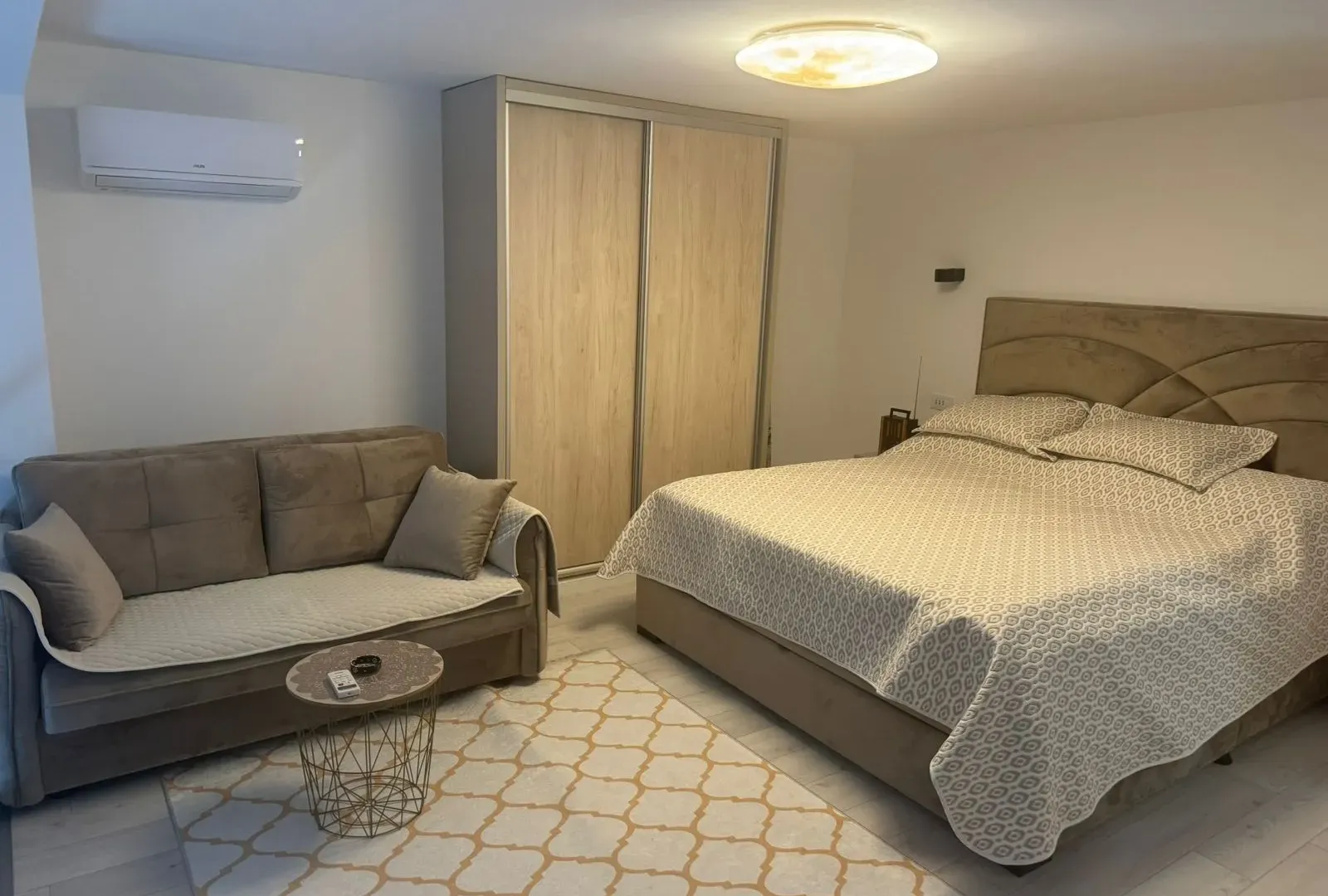 Sale, one bedroom apartment, 65m², Pinješ, Ulcinj