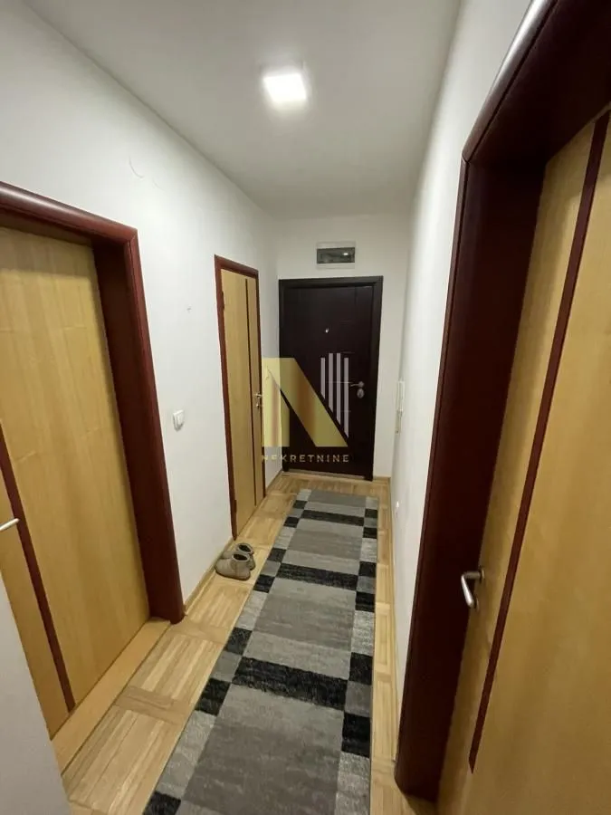 Izdavanje, jednosoban stan, 43m², Nova Detelinara, Novi Sad Sve Podlokacije