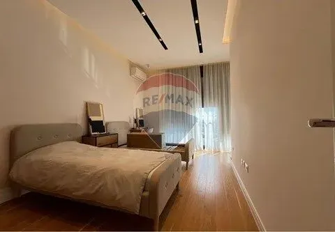 Izdavanje, trosoban stan, 140m², Kruševac, Podgorica - image 3