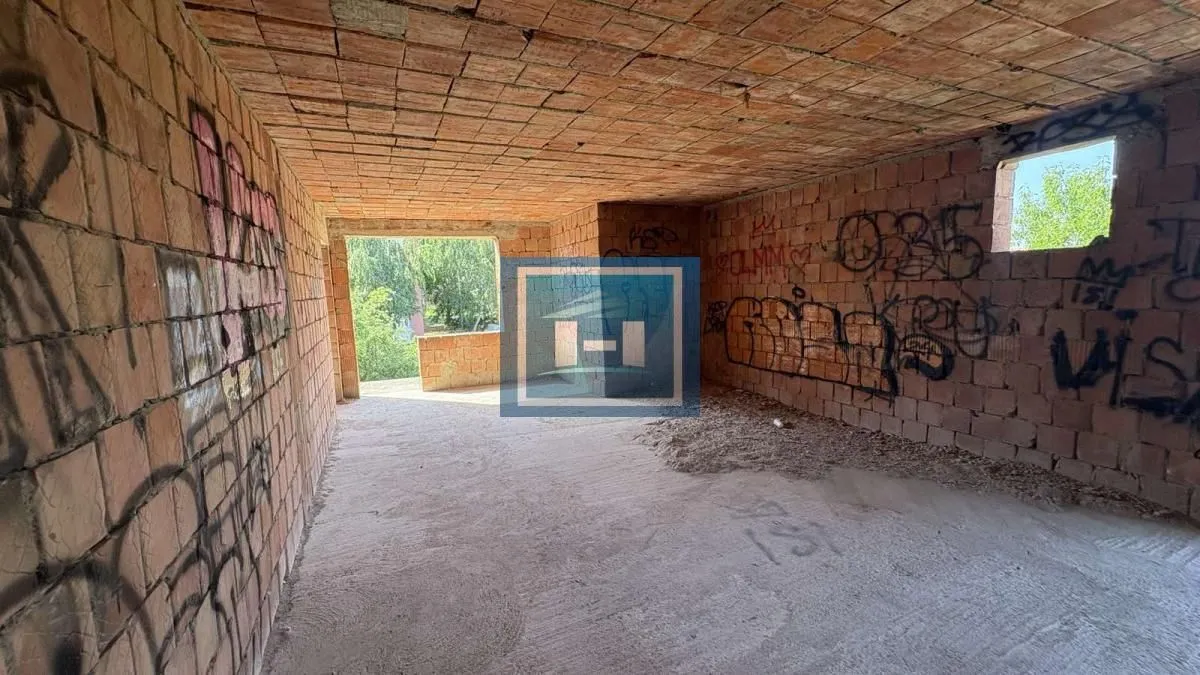 Prodaja, kuća, 300m², Budžino brdo, Jagodina