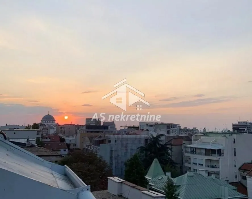 Izdavanje, trosoban stan, 87m², Čubura, Beograd