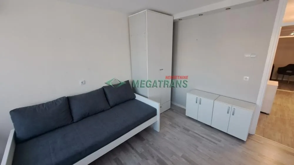 Izdavanje, dvosoban stan, 42m², Liman 2, Novi Sad Sve Podlokacije