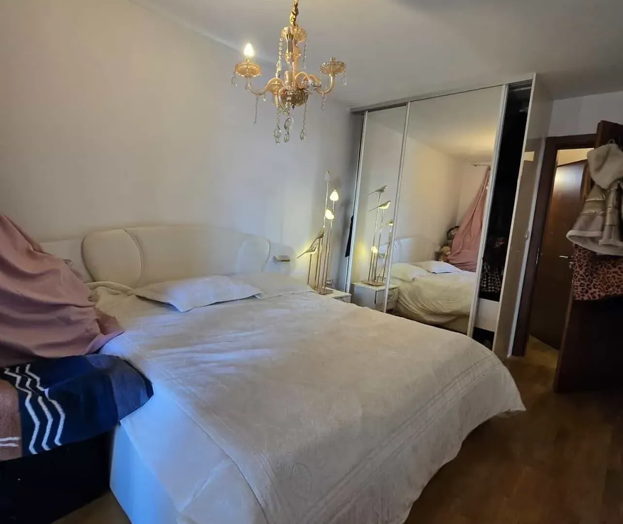 Prodaja, trosoban stan, 130m², Tološka šuma, Podgorica