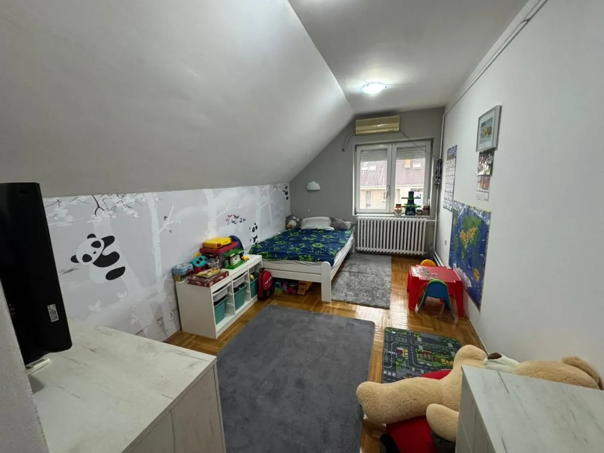 Prodaja, trosoban stan, 80m², Nova Detelinara, Novi Sad Sve Podlokacije