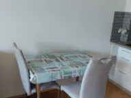Izdavanje, garsonjera, 26m², Budva, Crna Gora - image 8