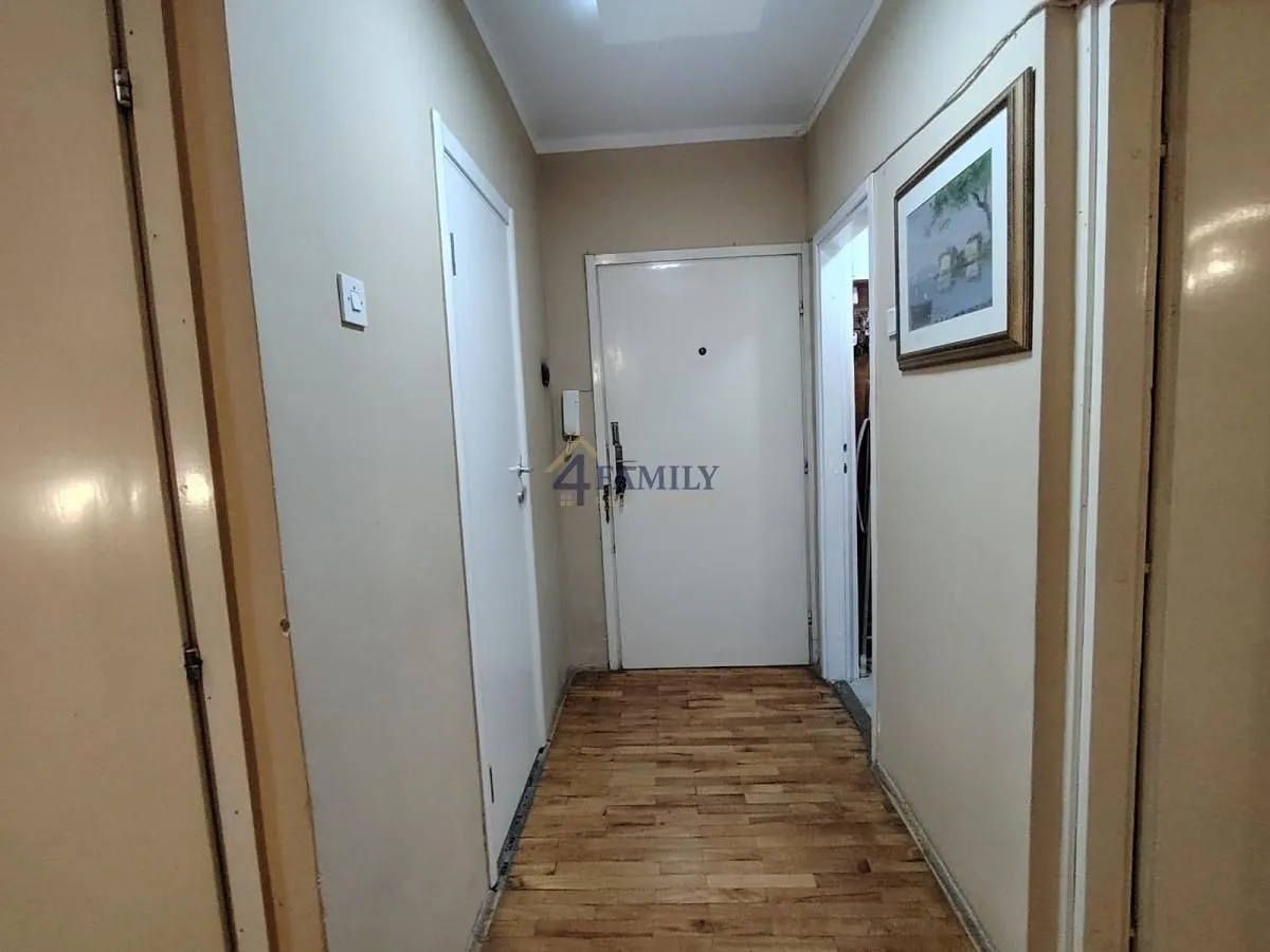 Prodaja, trosoban stan, 95m², Novi Beograd Blok 70, Novi Beograd Sve Podlokacije