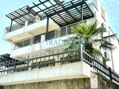 Sale, house, 366m², Utjeha, Ulcinj