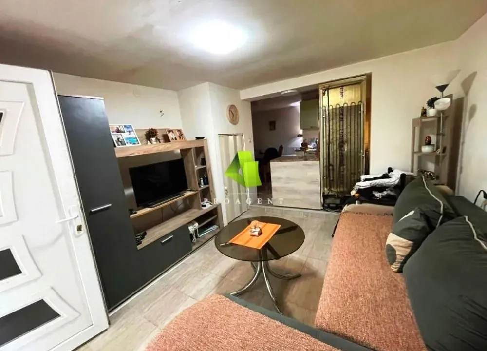 Sale, house, 80m², Pantelej, Niš