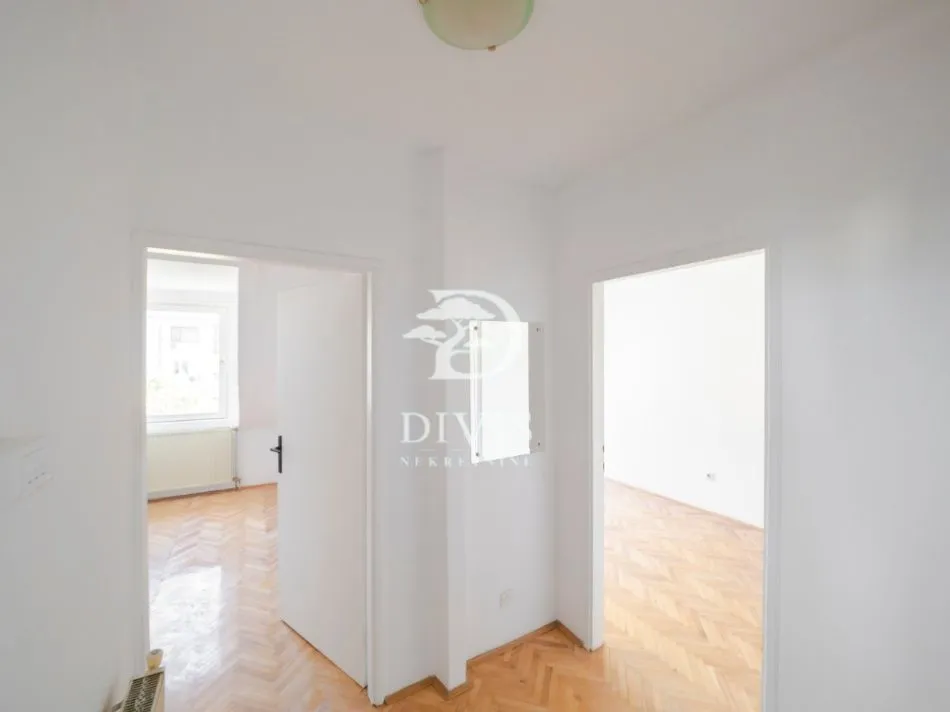 Sale, four bedroom apartment, 113m², Banovo Brdo, Beograd