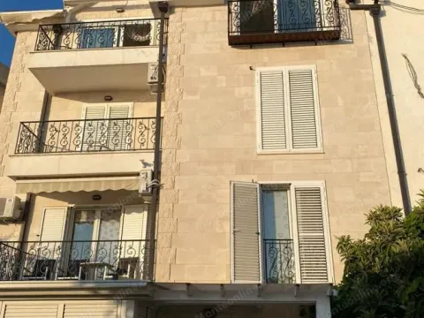 Prodaja, četvorosoban stan, 98m², Sveti Stefan, Budva - image 32