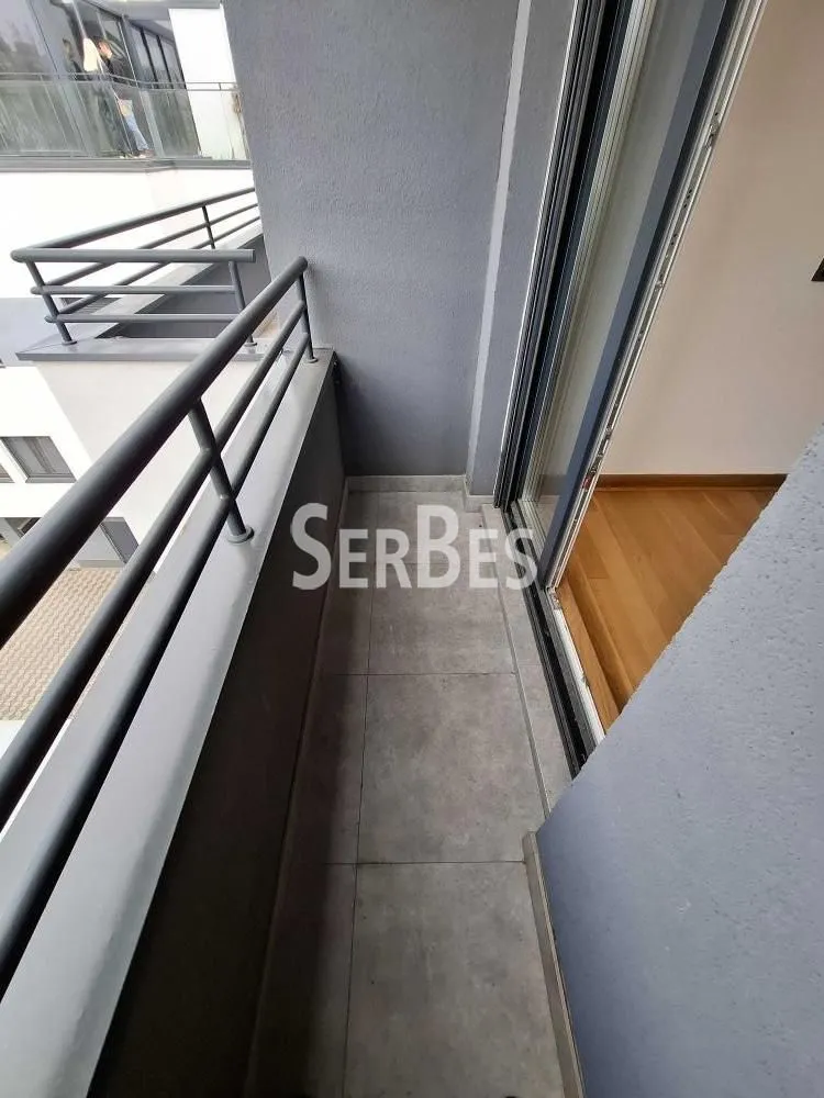 Prodaja, četvorosoban stan, 240m², Adamovićevo Naselje, Novi Sad Sve Podlokacije
