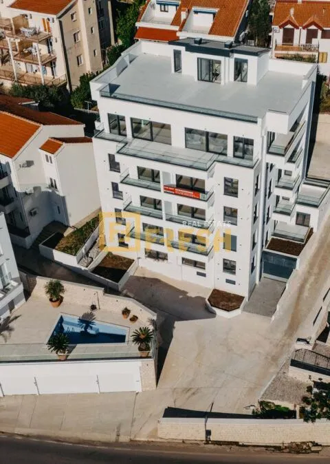 Rent, hospitality venue, 1600m², Budva, Crna Gora
