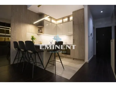 Izdavanje, jednosoban stan, 50m², Zemun Sve Podlokacije, Beograd - image 3