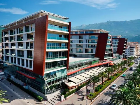 Sale, office space, 41m², Budva, Crna Gora - image 1