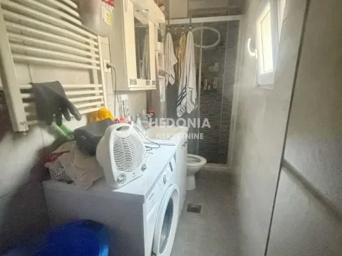 Prodaja, kuća, 201m², Bele Vode, Beograd - image 14