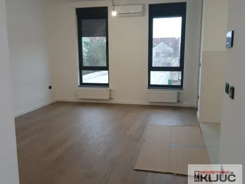 Sale, four bedroom apartment, 98m², Grbavica, Novi Sad Sve Podlokacije - image 2