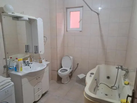 Izdavanje, dvosoban stan, 70m², Budva, Crna Gora - image 3