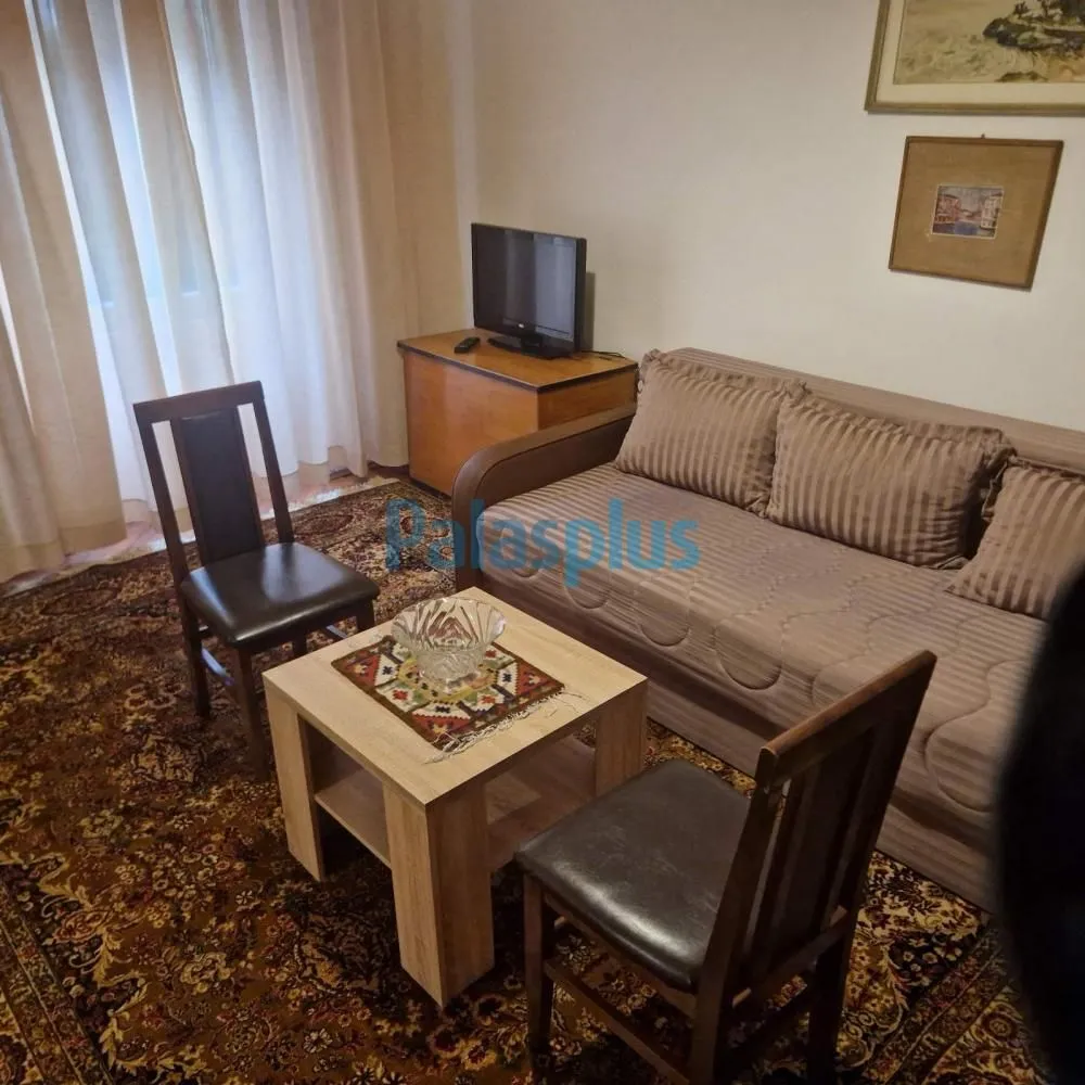 Rent, two bedroom apartment, 63m², Botanička Bašta, Palilula Sve Podlokacije
