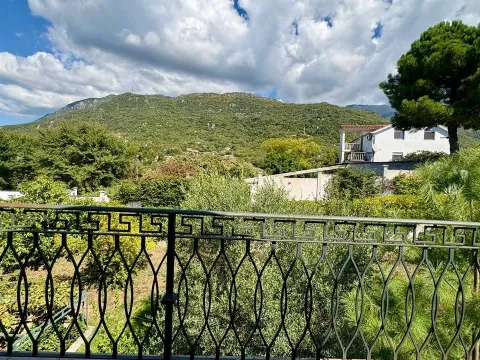 Prodaja, kuća, 174m², Lastva Grbaljska, Kotor - image 17