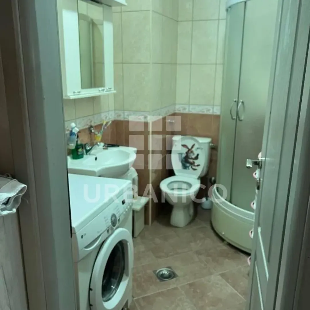 Rent, three bedroom apartment, 100m², Pejton, Podgorica