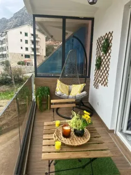 Rent, one bedroom apartment, 50m², Dobrota, Kotor - image 4