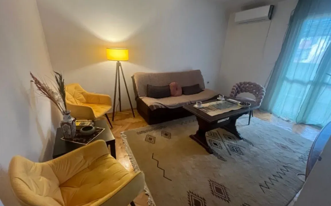 Izdavanje, jednosoban stan, 56m², Preko Morače, Podgorica