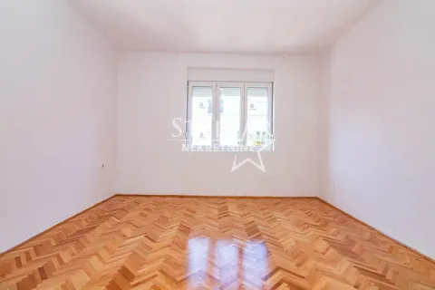 Rent, office space, 69m², Centar, Podgorica - image 2