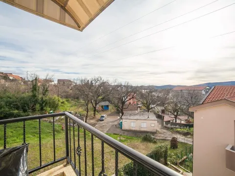 Sale, two bedroom apartment, 90m², Tivat, Crna Gora - image 20