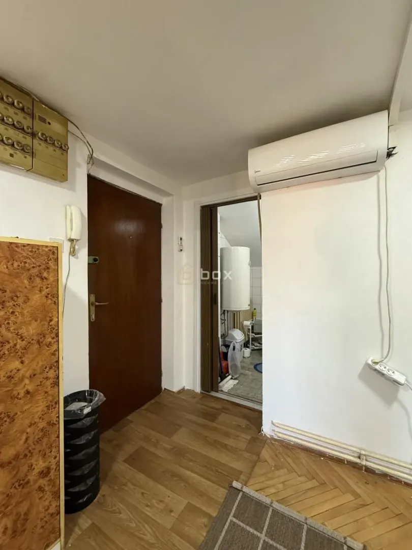 Izdavanje, dvosoban stan, 53m², Crveni Pevac, Niš