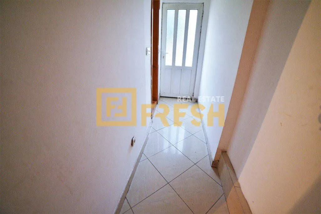 Prodaja, kuća, 80m², Centar, Podgorica