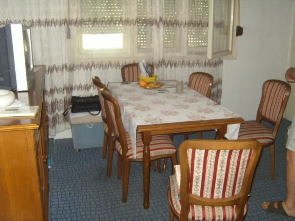 Sale, house, 200m², Centar, Jagodina