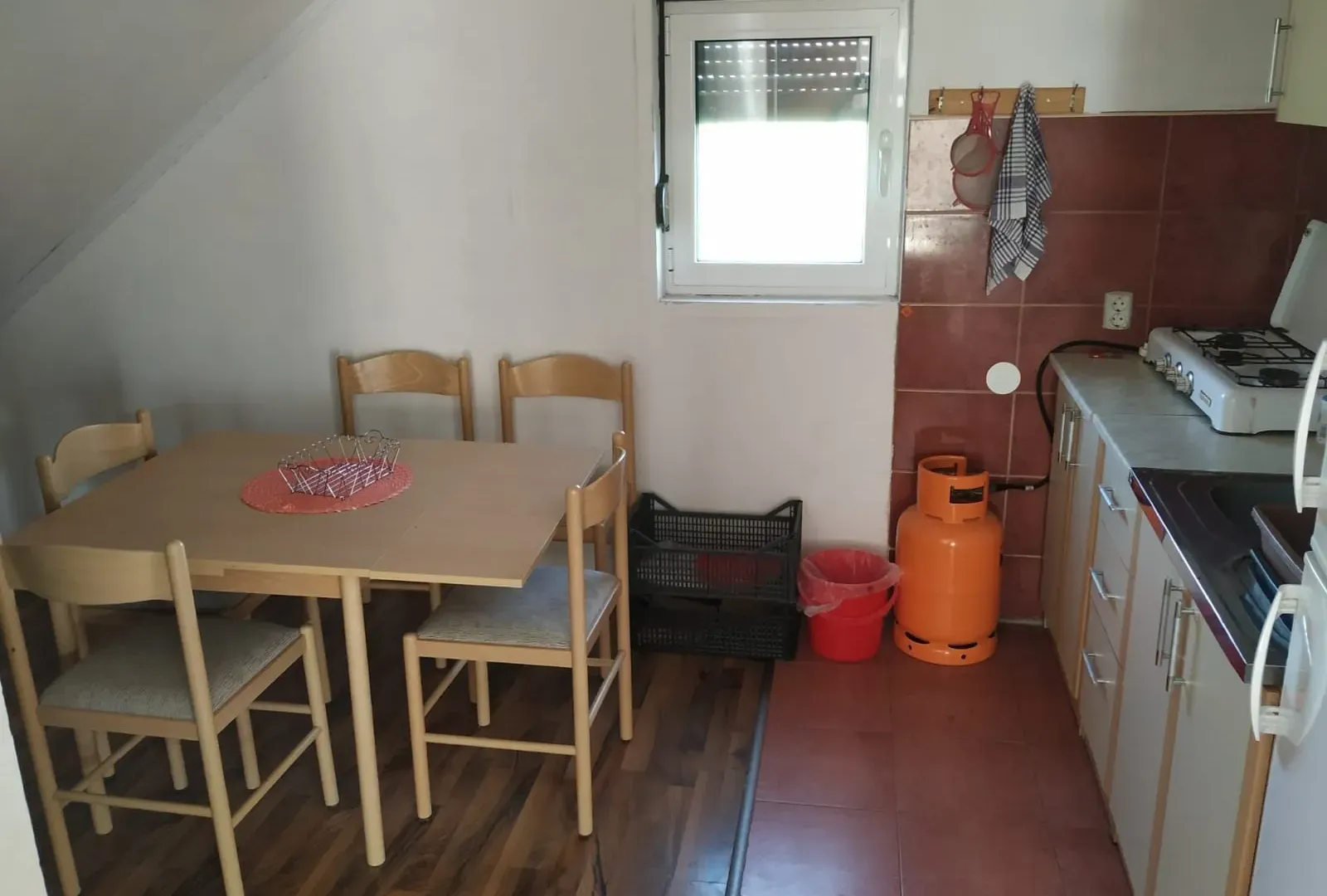 Sale, house, 200m², Đuraševići, Tivat