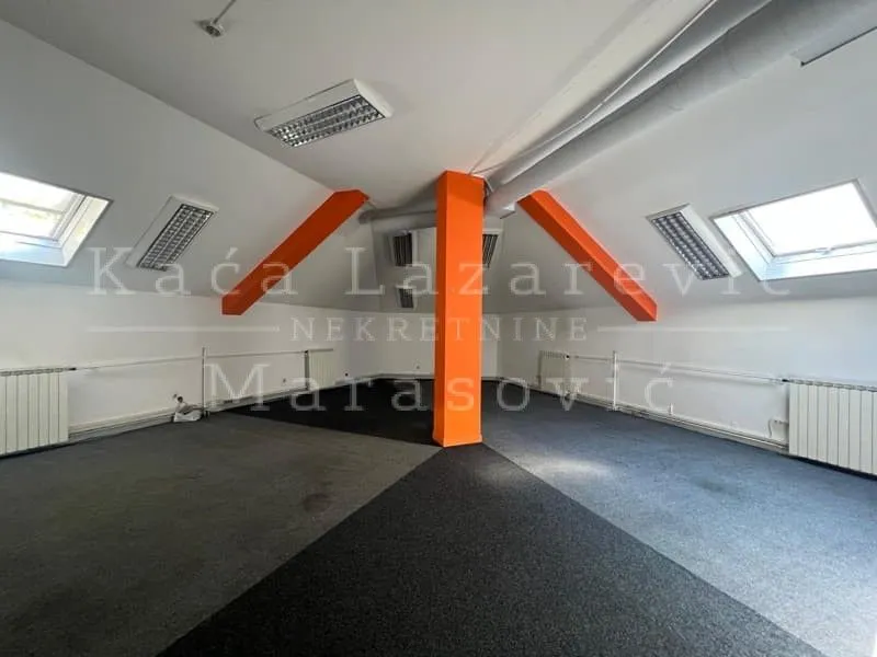 Sale, office space, 310m², Stari Grad, Beograd
