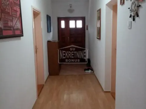 Prodaja, kuća, 107m², Novo Selo, Subotica - image 4