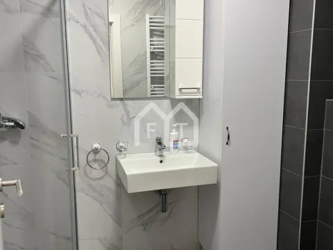 Rent, two bedroom apartment, 45m², Višnjička Banja, Palilula Sve Podlokacije - image 4