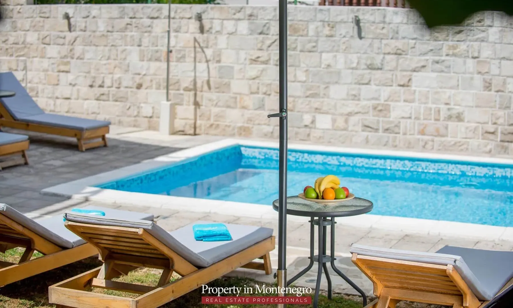 Prodaja, kuća, 350m², Stoliv, Kotor