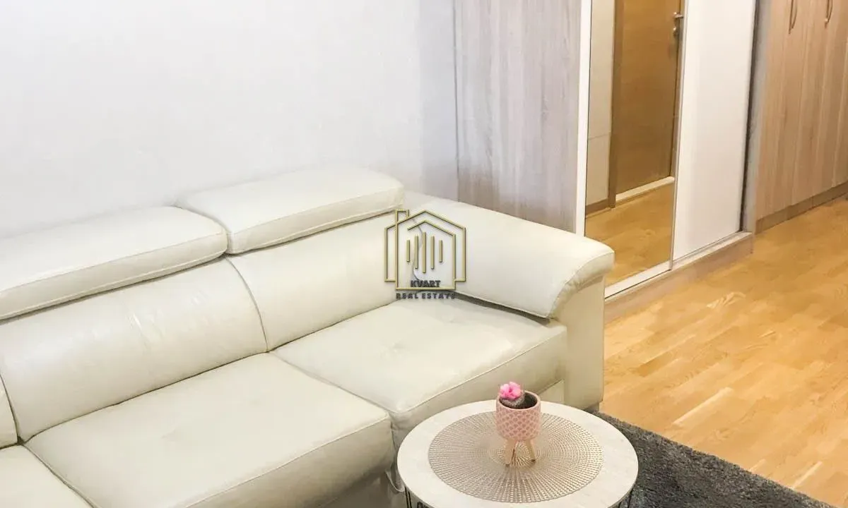 Rent, one bedroom apartment, 45m², City Kvart, Podgorica