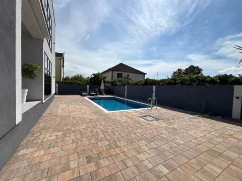 Sale, house, 150m², Donja Gorica, Podgorica - image 20