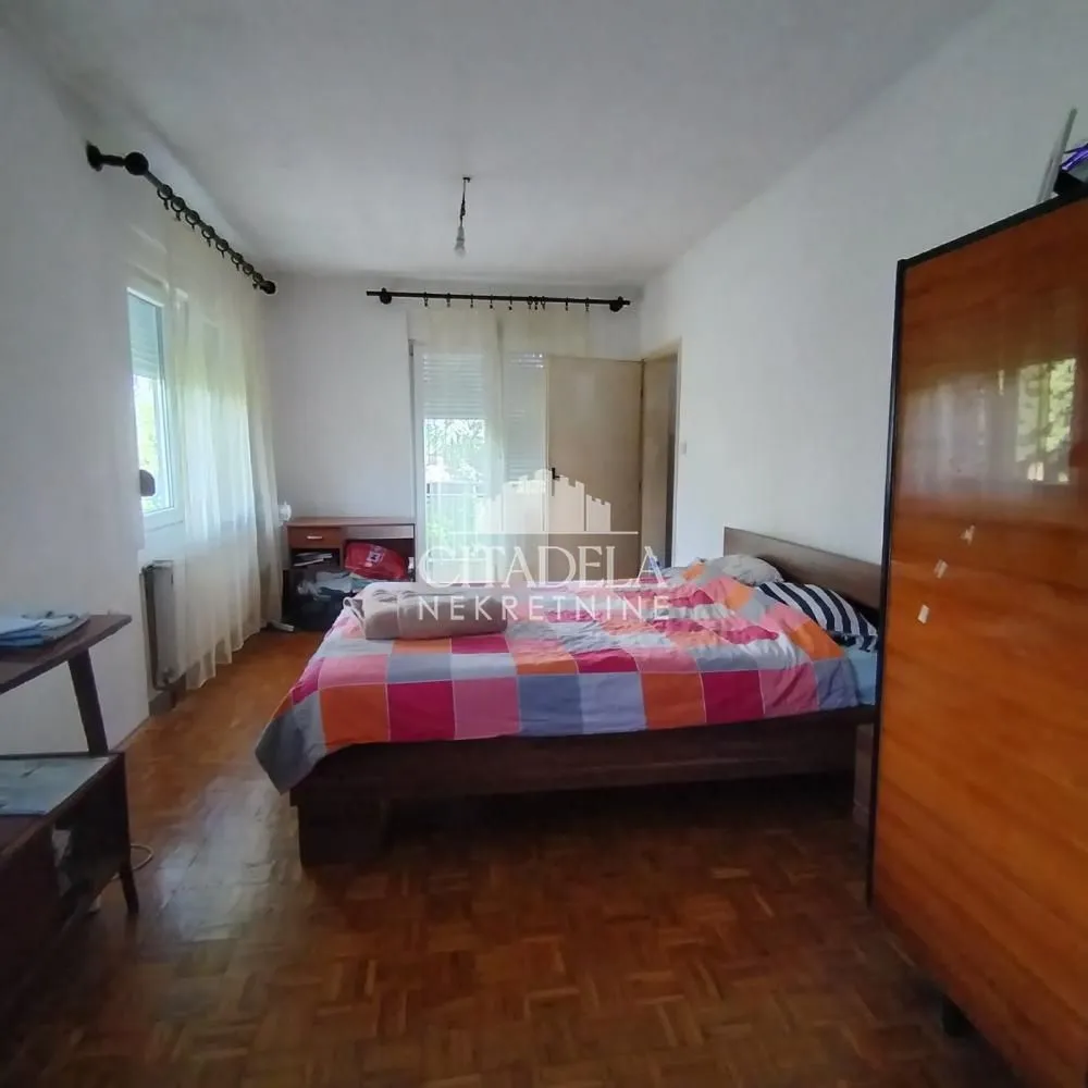 Prodaja, kuća, 140m², Arnajevo, Barajevo
