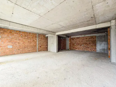 Prodaja, poslovni prostor, 89m², Podgorica, Crna Gora - image 3