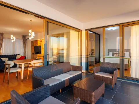 Prodaja, dvosoban stan, 162m², Sveti Stefan, Budva - image 3