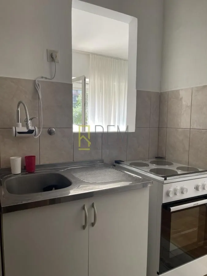 Prodaja, dvosoban stan, 65m², Stari Aerodrom, Podgorica