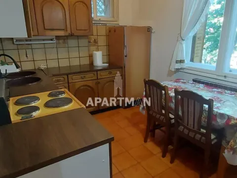 Prodaja, kuća, 320m², Sremčica, Beograd - image 10