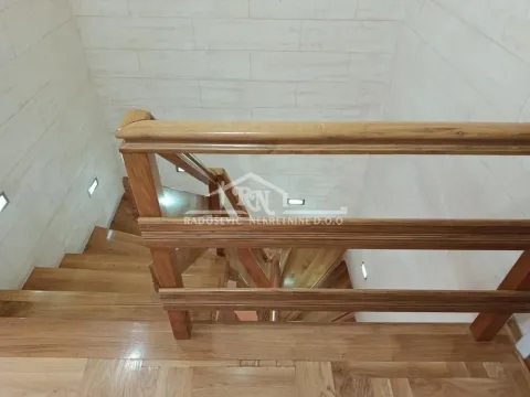 Prodaja, trosoban stan, 88m², Labudovo Brdo, Beograd - image 20