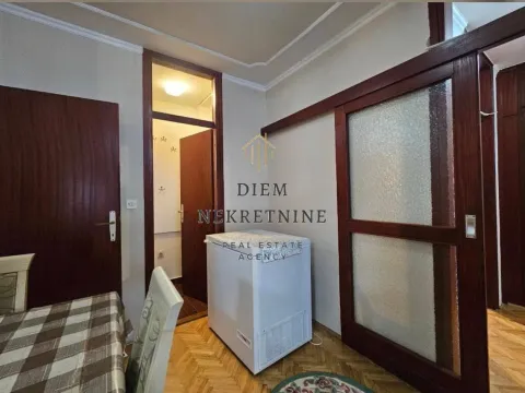 Rent, two bedroom apartment, 92m², Centar, Bar - image 13