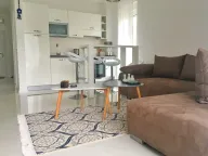 Rent, one bedroom apartment, 45m², Kotor, Crna Gora - image 11