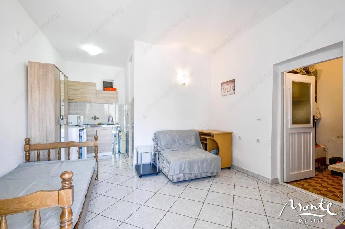 Prodaja, kuća, 110m², Lepetani, Tivat